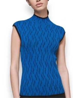 Like New! WHBM Wavy, Textured Cap-Sleeve Sweater, Blue/Black Size XL